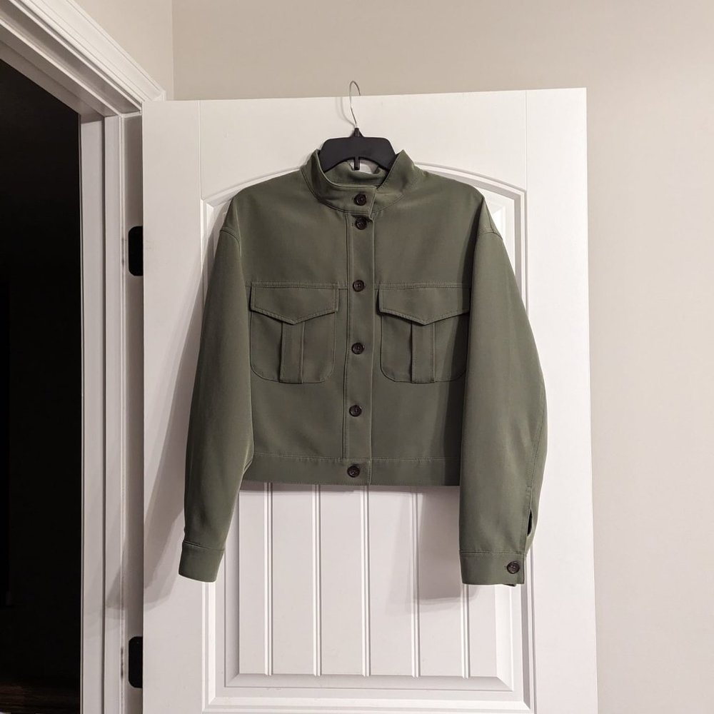 LAST CHANCE - Banana Reublic Cropped Moto Jacket